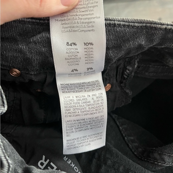 MOTHER x REVOLVE High Waisted Looker Ankle Fray in Night Hawk - Picture 11 of 14